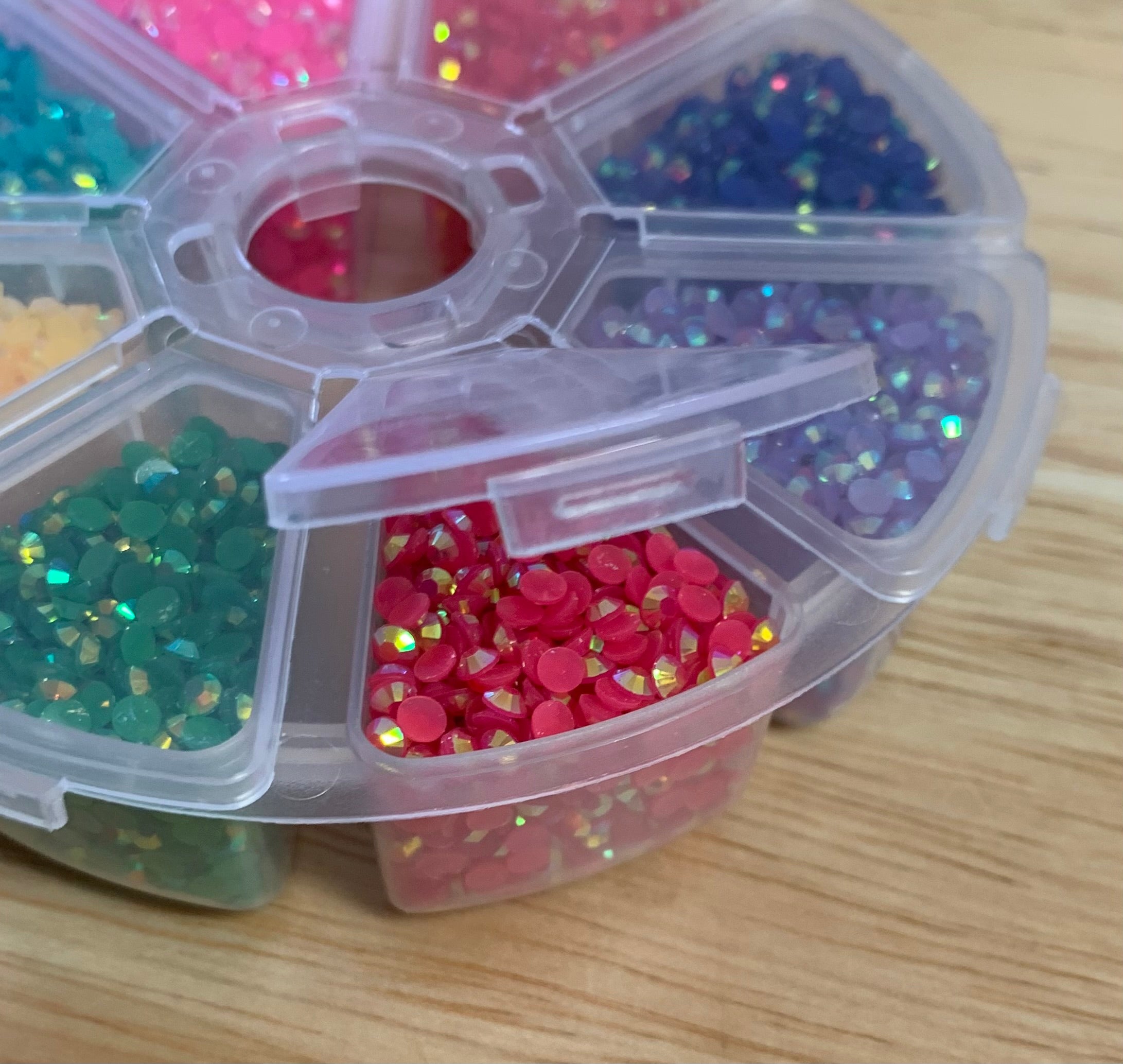 8pc Round Storage Container Full of BRIGHT JELLY AB RHINESTONES