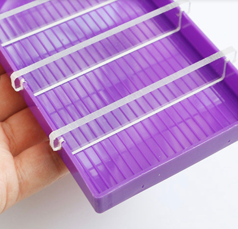 LARGE Multi Compartment Diamond Painting Tray with Open/Shut Spout