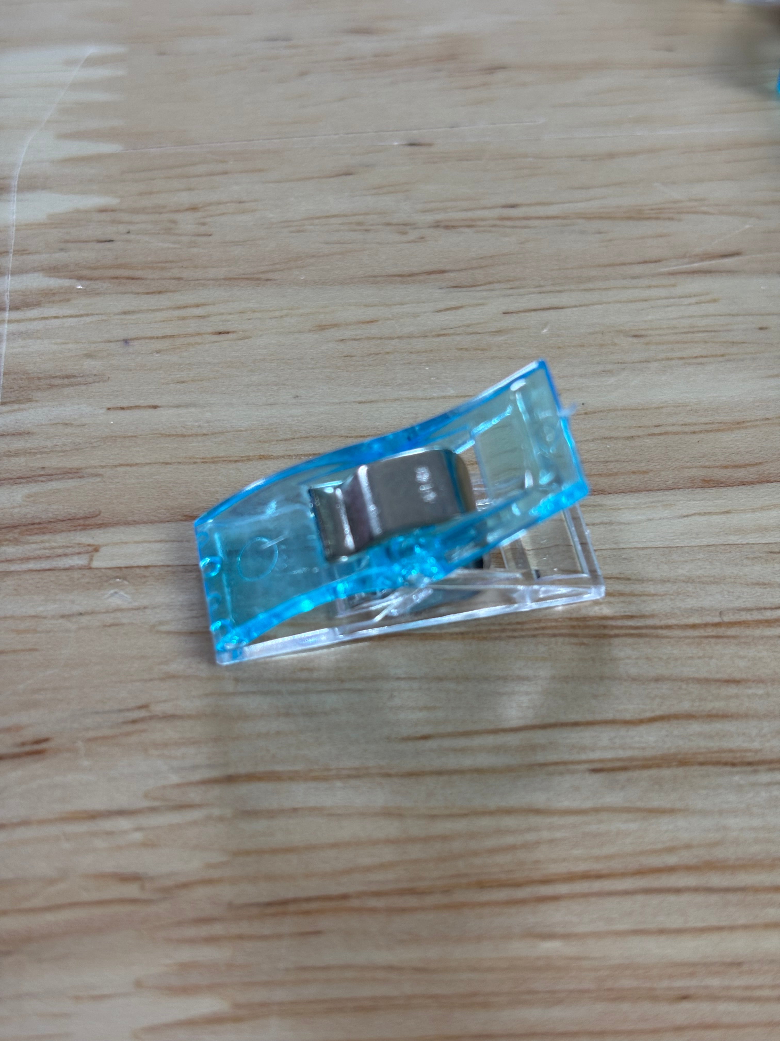 SMALL EASY HOLD CLIPS